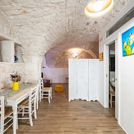 아파트 Casa Violetta By Rentbeat